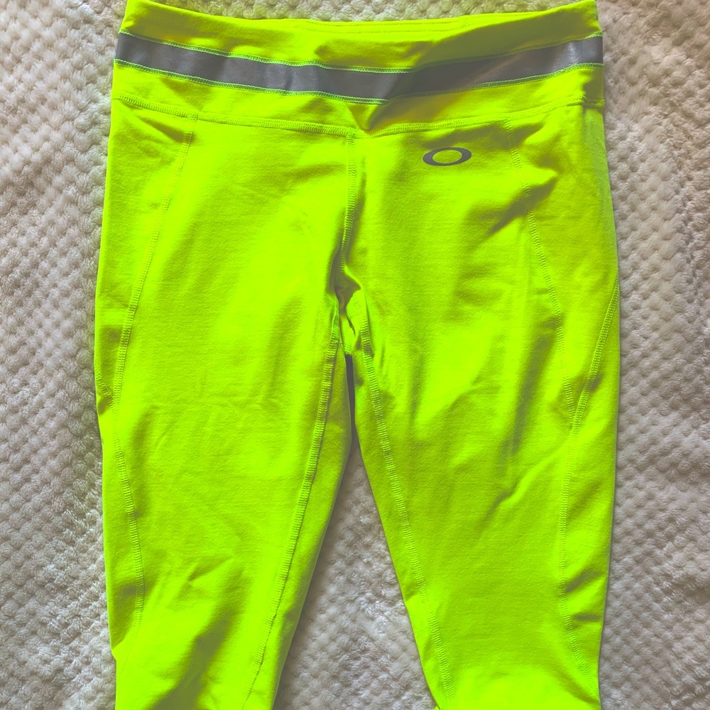 Oakley capri workout pants